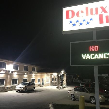Deluxe Inn Небраска Сити Екстериор снимка