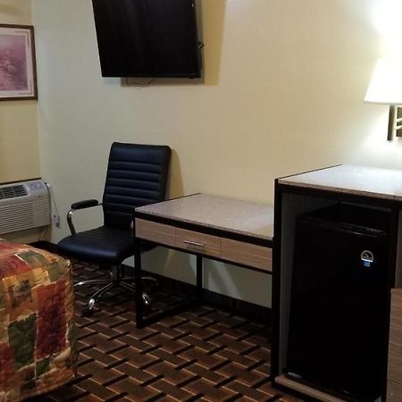 Deluxe Inn Небраска Сити Екстериор снимка